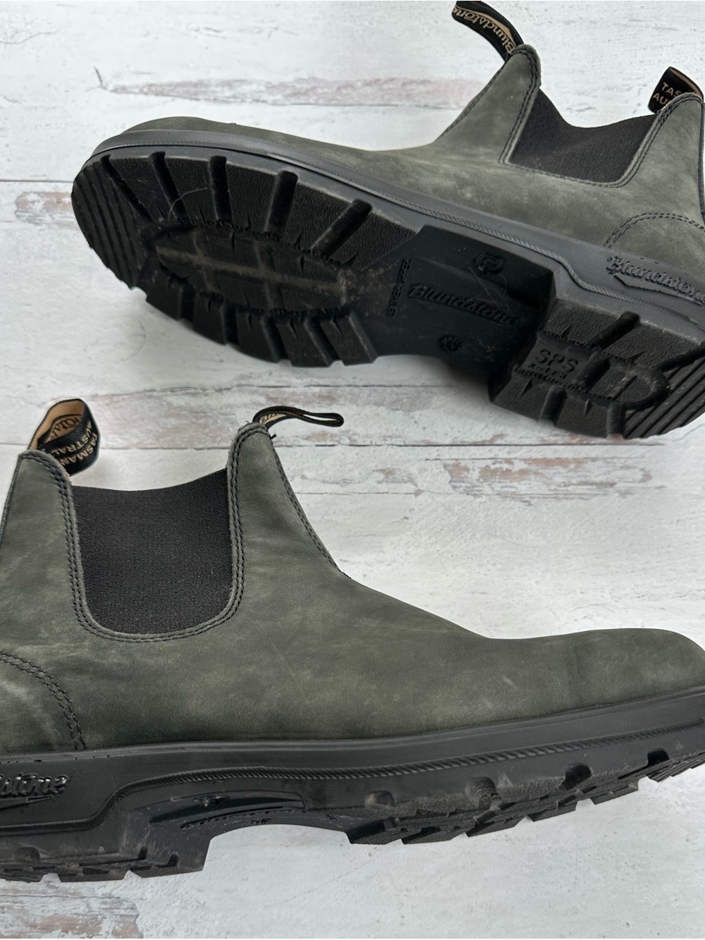 Blundstone • 587 Rustic Black Chelsea Boots Men’s US 11.5 (AU/UK 10.5) - Picture 8 of 9